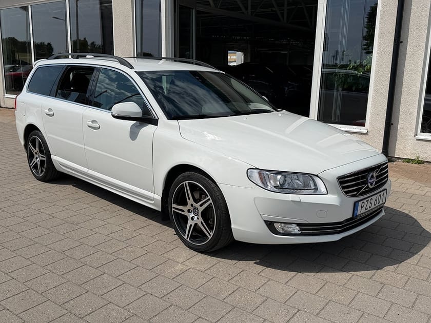 Bild 3 av Volvo V70 D4 AWD Momentum 181 hk