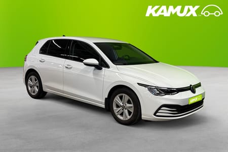 Volkswagen Golf 1.0 TSI Base 110hk Värmare Kamera Cockpit