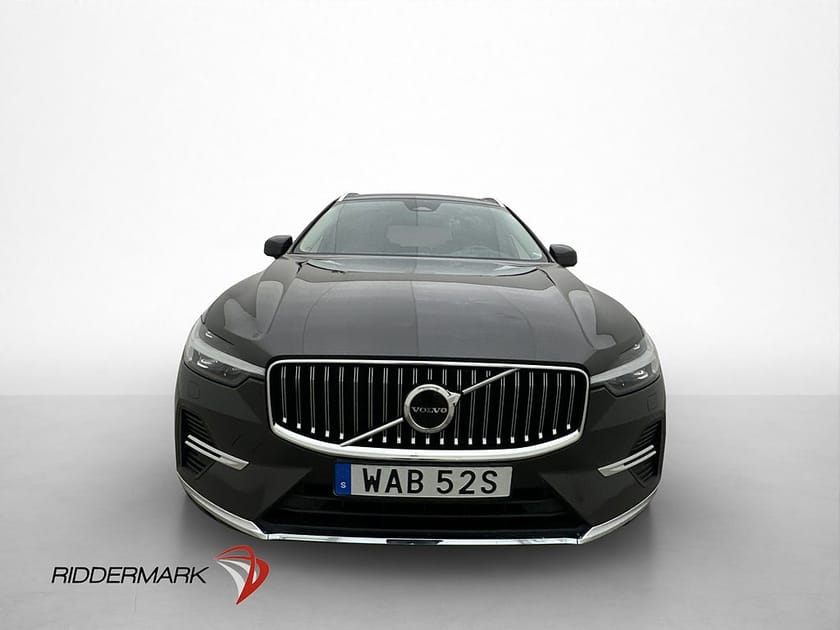Bild 2 av Volvo XC60 Recharge T6 350hk Core Bright Värm Pano H/K Drag