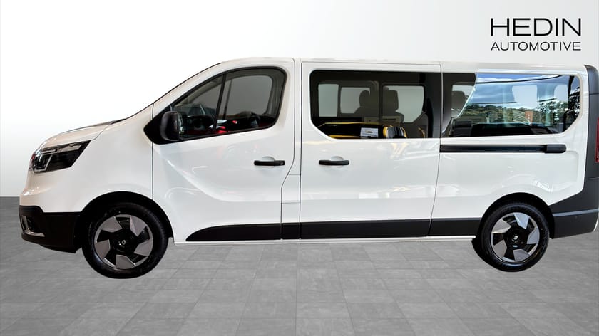 Bild 1 av Renault Trafic Passenger L2