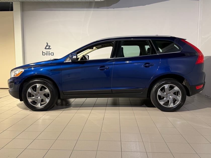 Bild 4 av Volvo XC60 D3 AWD Ocean Race | Dragkrok | Park sensor bak