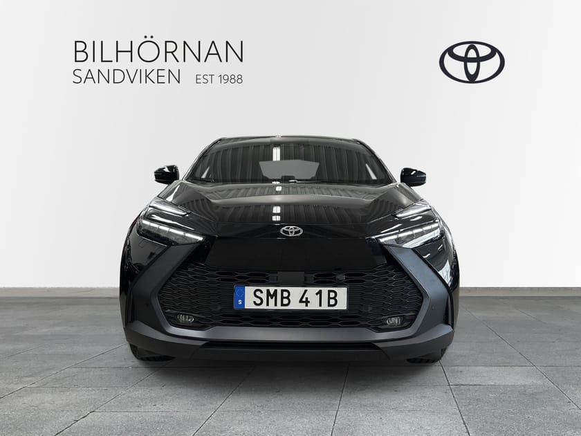 Bild 5 av Toyota C-HR Hybrid AWD-i 2,0 AWD Style Teknikpaket Drag Vinterhjul Mvg
