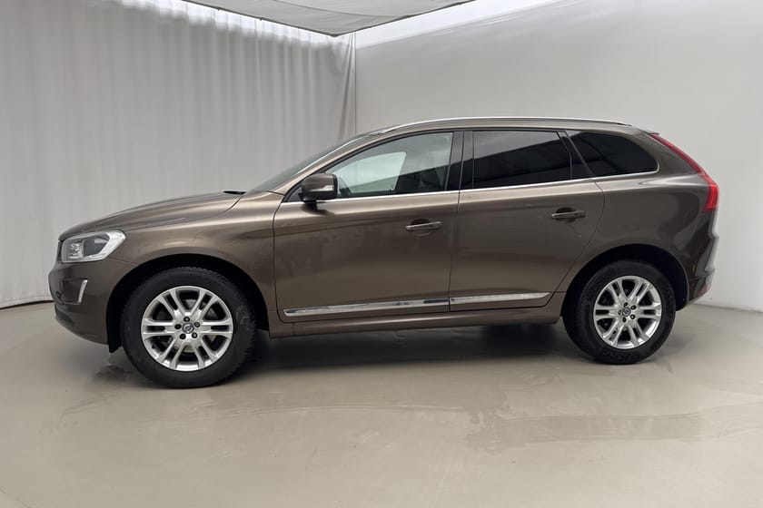 Bild 2 av Volvo XC60 D4 AWD (190hk) Summum Panorama