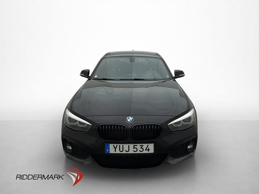 Bild 2 av BMW 120d xDrive 120 M Sport H/K Skinn Sensorer Farthållare