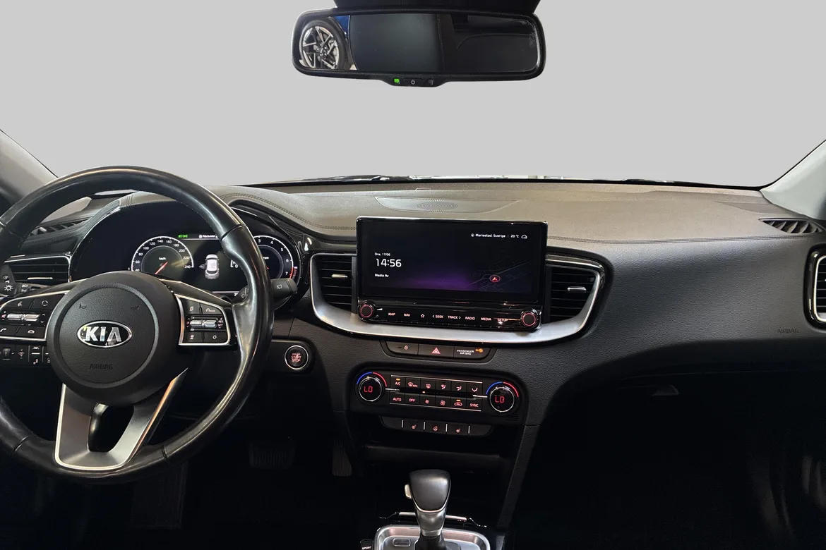 picture of a car