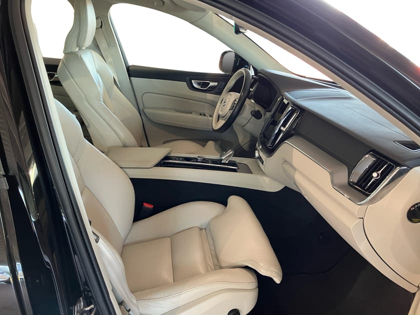 Bild 5 av Volvo XC60 Recharge T6 Inscription