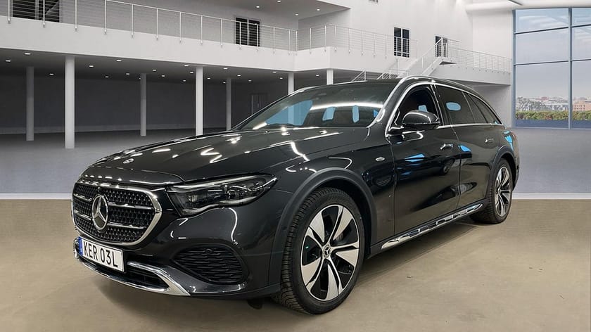 Bild 1 av Mercedes-Benz E 300 de 4MATIC All-Terrain Burmester Pano Superscreen
