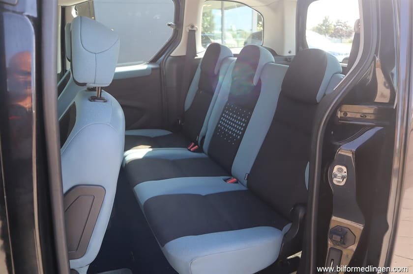 Bild 5 av Citroën Berlingo Multispace 1.6 HDiF 8v 92hk Rullstolsramp Automat