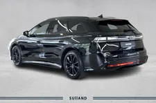 Thumnail bilde 2 av Volkswagen ID.7 GTX Tourer