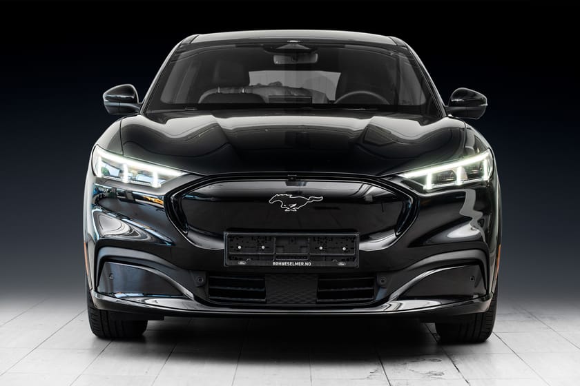 Bilde 3 av Ford Mustang Mach-E Long Range AWD LR AWD/ Premium/Panorama/360 kamera/Hengerfeste