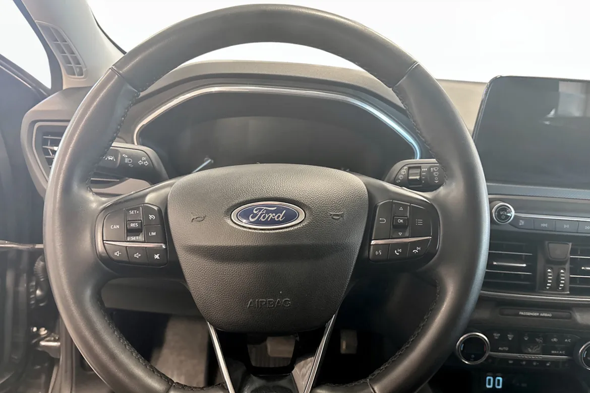 Ford Focus Active Kombi