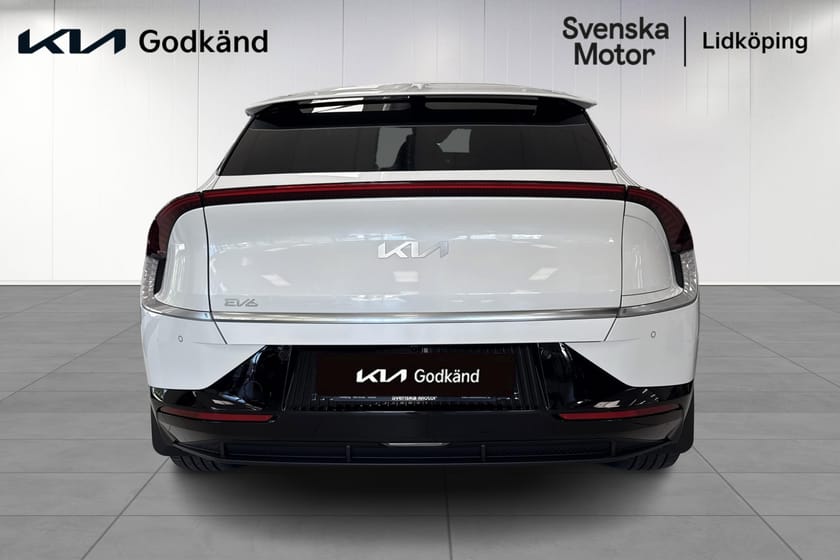 Bild 4 av Kia EV6 RWD Plus I Drag I S&V-hjul I 360-kamera I Moms