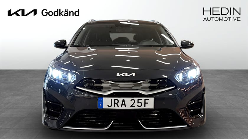 Bild 2 av Kia Ceed Sportswagon Plug-in Hybrid PHEV ADVANCE PLUS / PANO / "KIA GODKÄND"