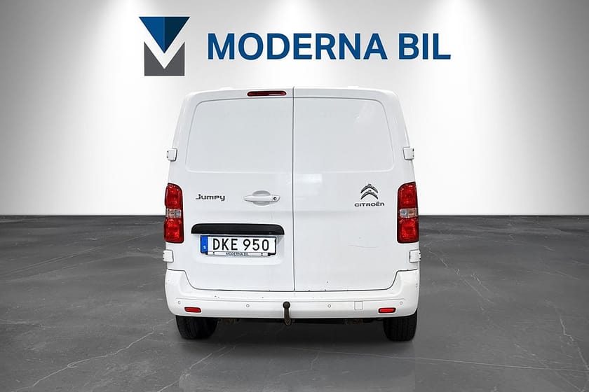 Bild 4 av Citroën Jumpy Van 2.0 BlueHDi 122hk Moms Drag D-värm B-kam Kamrem bytt