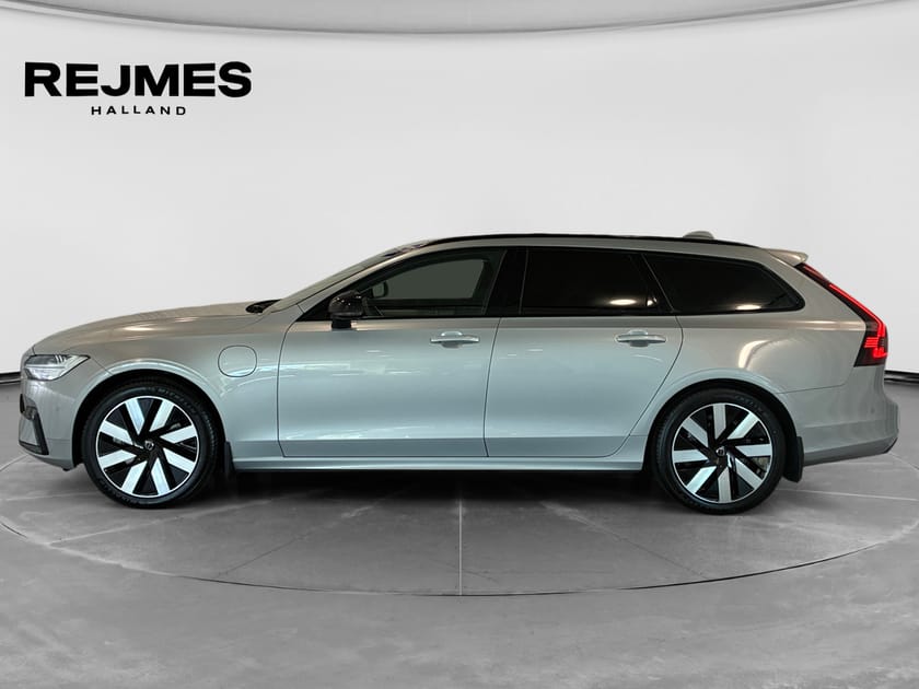 Bild 3 av Volvo V90 T6 Plus Dark Nordic Edition
