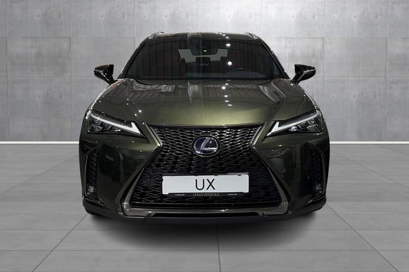 Bilde 2 av Lexus UX 250h E-Four F Sport