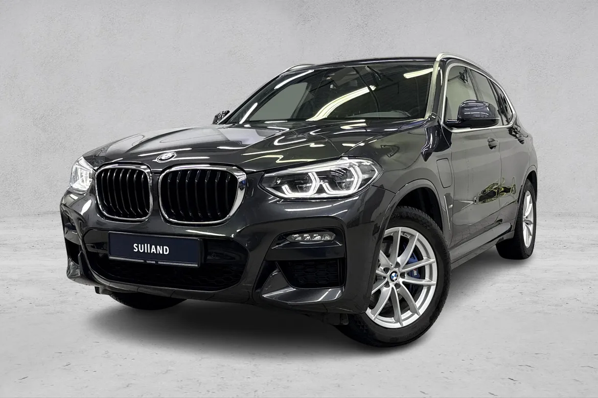 Bilde av BMW X3 xDrive30e