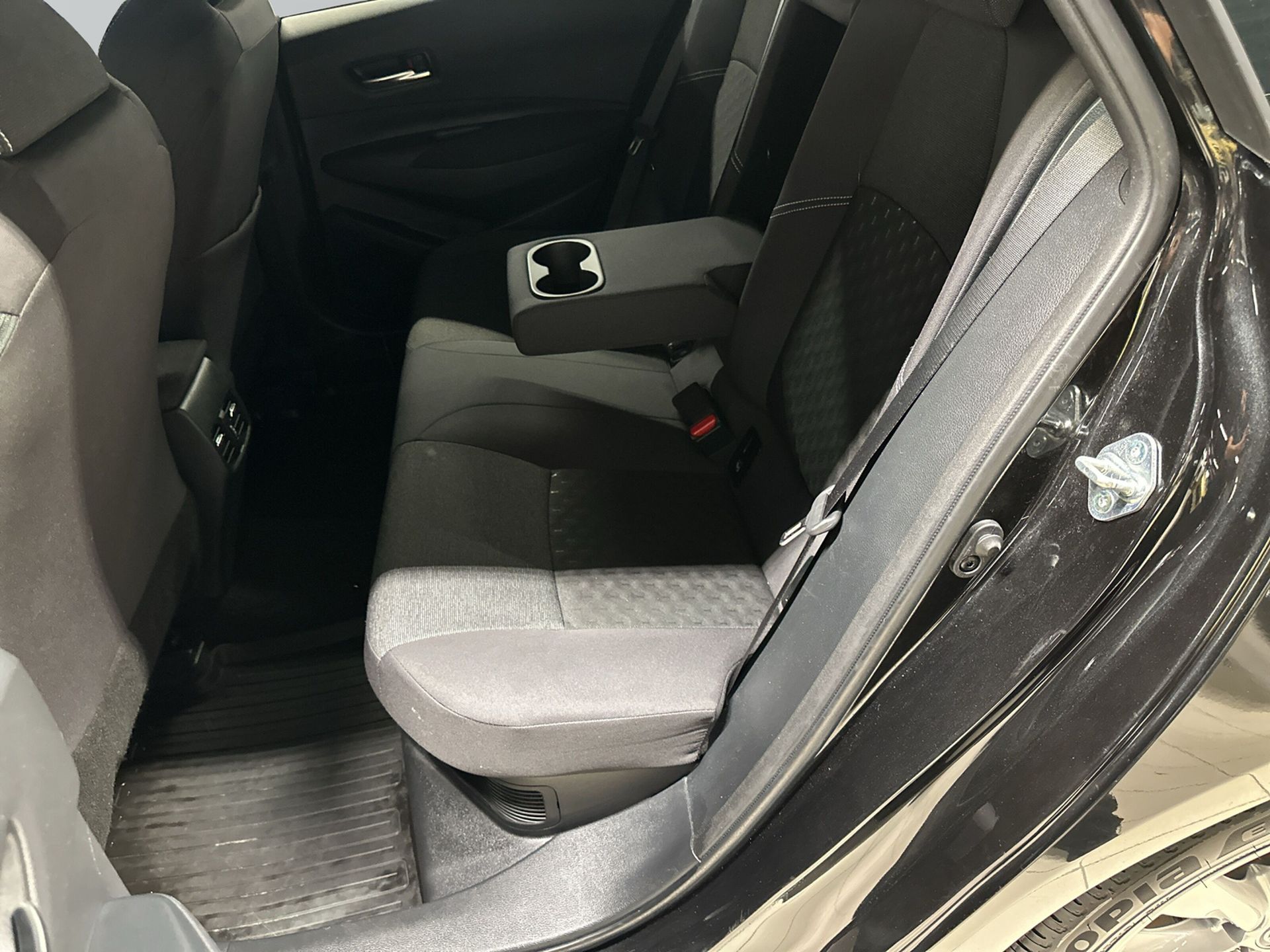 Toyota Corolla 2024, bild 7/10