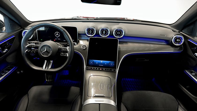 Bild 4 av Mercedes-Benz C 300 T e 300e AMG Premium Drag Värm Adaptiv 360°