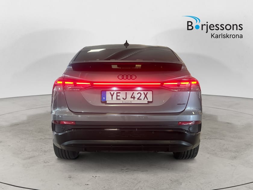 Bild 4 av Audi Q4 50 Sportback e-tron quattro PROLINE + DRAG