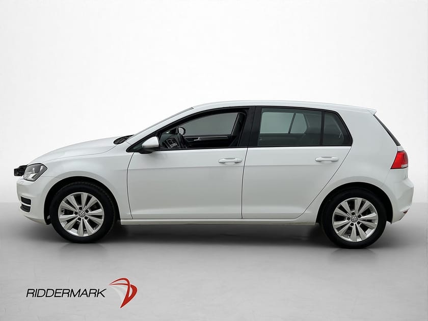Bild 1 av Volkswagen Golf 1.2 TSI 110hk Drag Kamera CarPlay Adaptiv