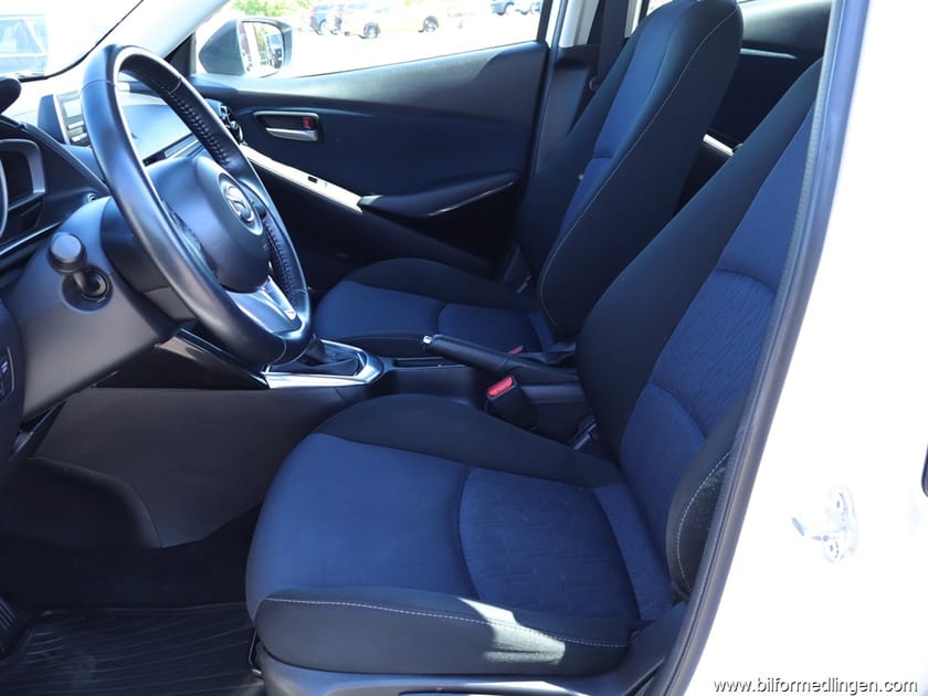 Bild 5 av Mazda 2 1.5 16V FWD 90hk S/V-hjul