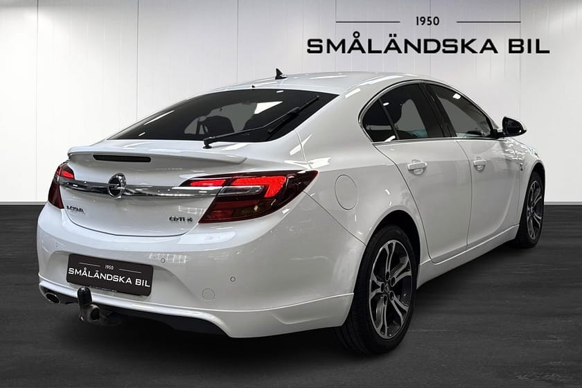 Bild 4 av Opel Insignia 2.0 CDTI 4x4 Business Drag 170hk
