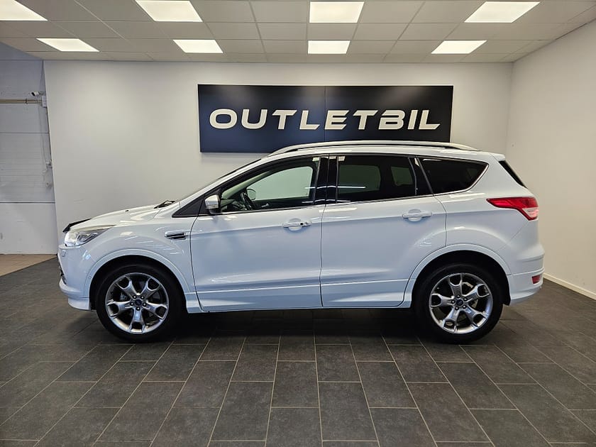 Bild 2 av Ford Kuga 2.0 TDCi 163hk AWD 4x4 Powershift Titanium X Drag
