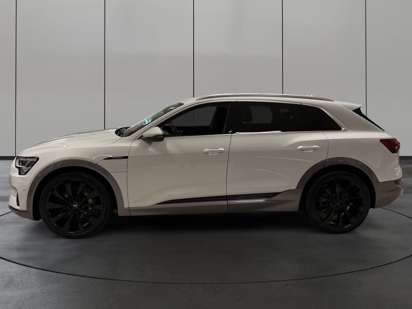 Bilde 2 av Audi e-tron 55 quattro 