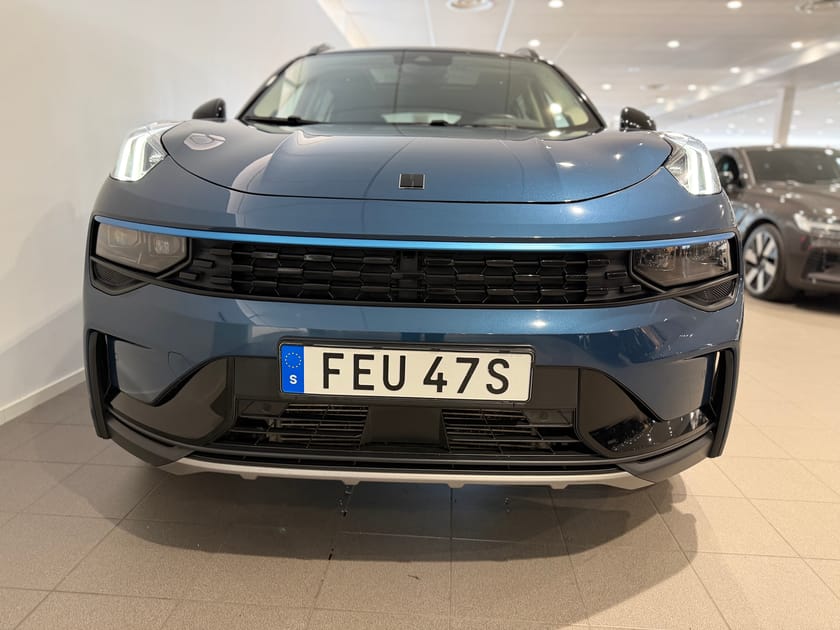 Bild 2 av Lynk & Co 01 PHEV / Dragkrok/ Panoramatak / Backkamera/ 10.000kr tillbehör/