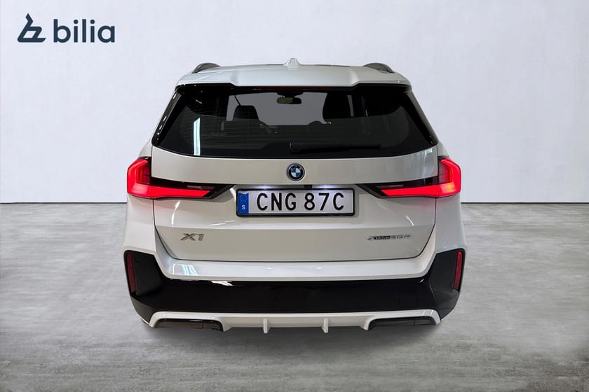 Bild 4 av BMW X1 xDrive30e xDrive 30e / M-Sport Business / HUD / 360 Kamera / Drag