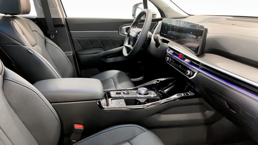 Bild 3 av Kia Sorento PHEV 1.6 T-GDI PLUG-IN HYBRID AUT AWD ADVANCE P | DEMOTILLFÄLLE