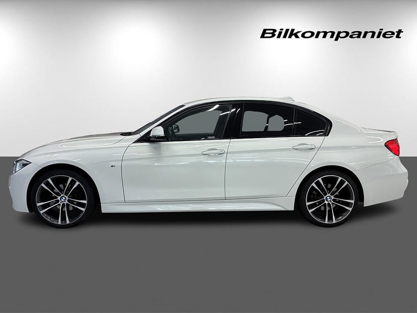 Bild 4 av BMW 320i xDrive Sedan