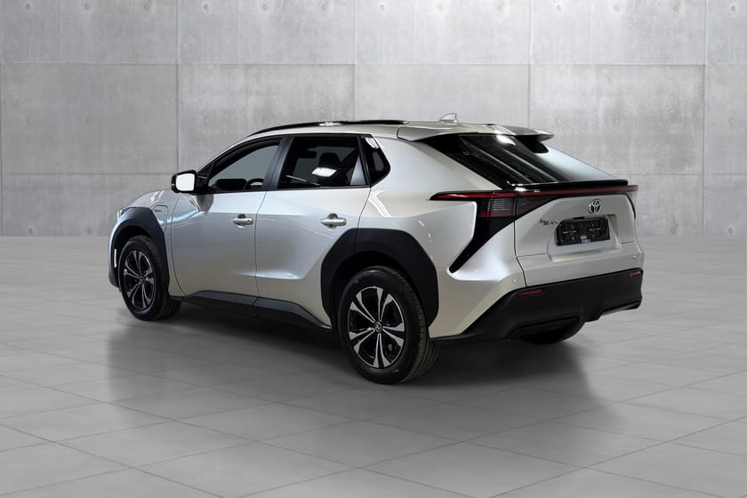 Bilde 4 av Toyota bZ4X AWD Active Tech