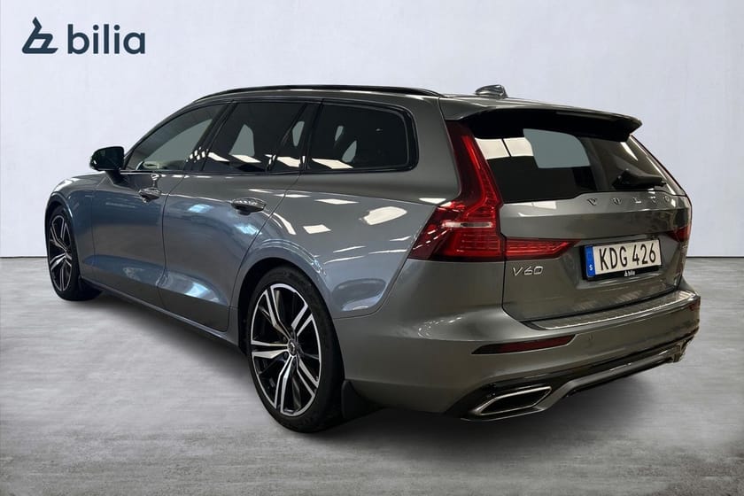 Bild 2 av Volvo V60 T5 R-Design Loungepkt H/K Pano HuD