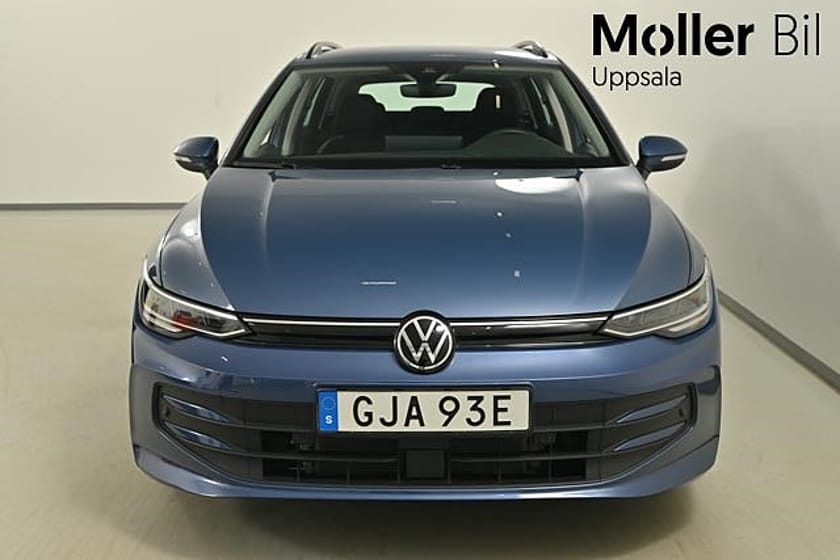 Bild 3 av Volkswagen Golf Sportscombi SC 1.5 eTSI 150hk, Drag, Värmare