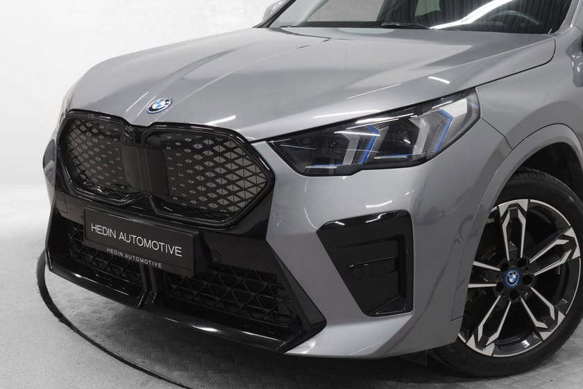 Bilde 2 av BMW iX2 xDrive30 Fully Charged (K)