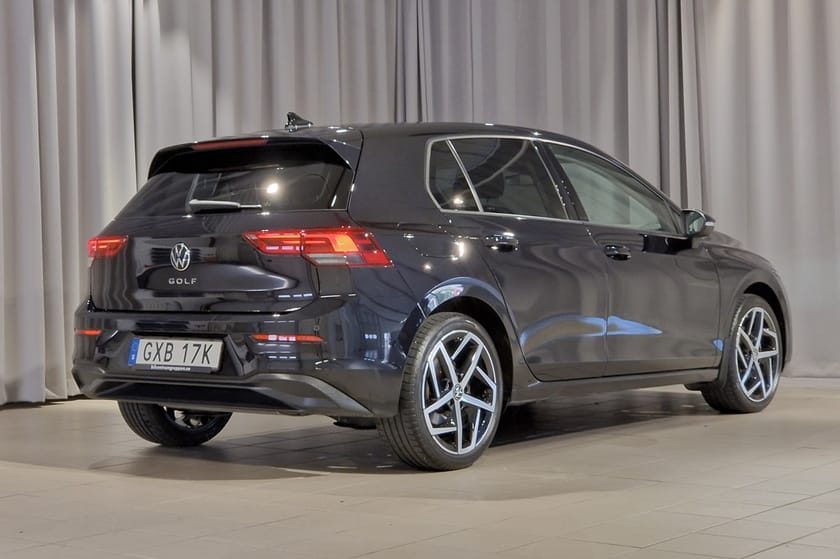 Bild 4 av Volkswagen Golf | Backkamera | Navi | Adaptiv farthållare