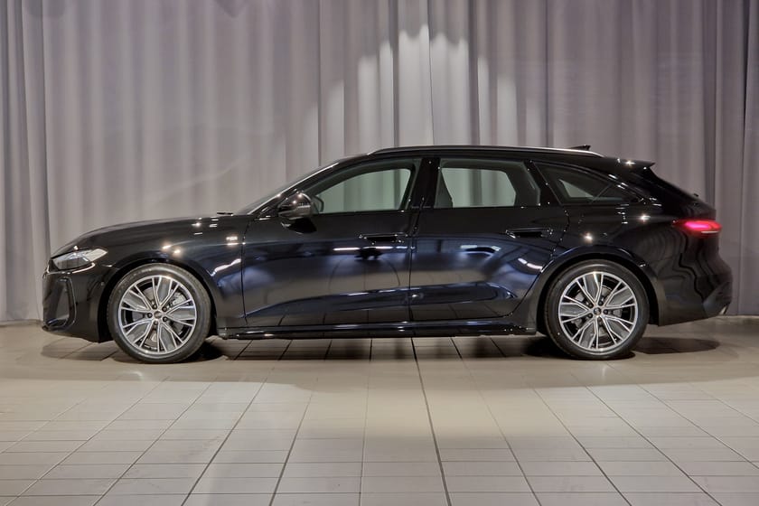 Bild 2 av Audi A5 Avant e-hybrid quattro 220 KW S TRONIC