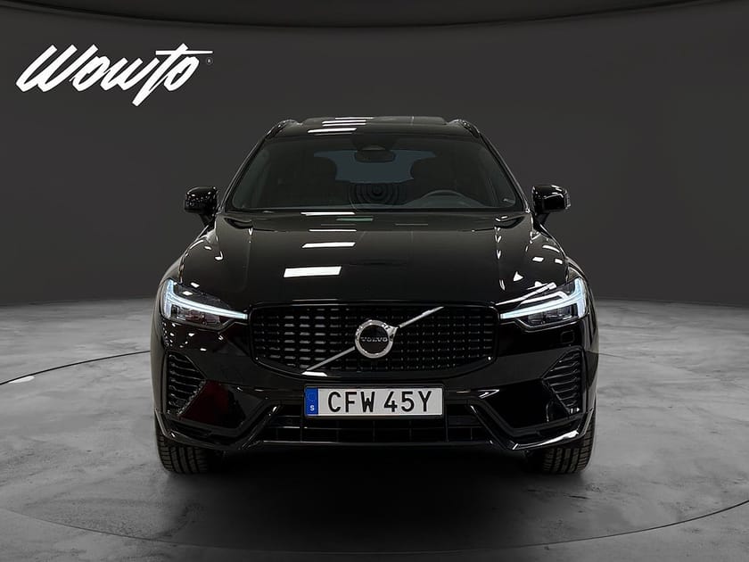 Bild 2 av Volvo XC60 Recharge T6 AWD 350HK R-Design /Pano /Drag
