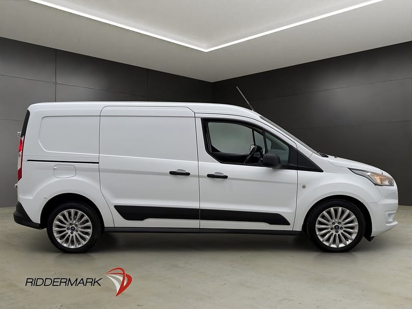 Bild 2 av Ford Transit Connect 210 LWB Värmare Drag B-Kamera CARPLAY Moms
