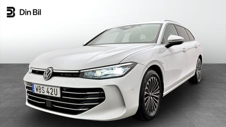 Volkswagen Passat Variant eHybrid 1.5 TSI 272 hk  DSG / Drag / Parkeringsvär