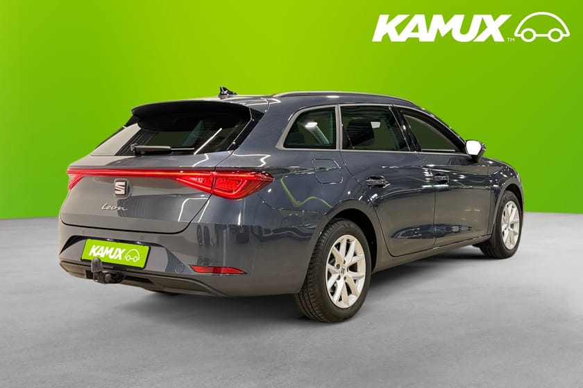 Bild 4 av SEAT Leon Sportstourer 1.0 eTSI 110 hk Drag Carplay B-Kamera Värmare