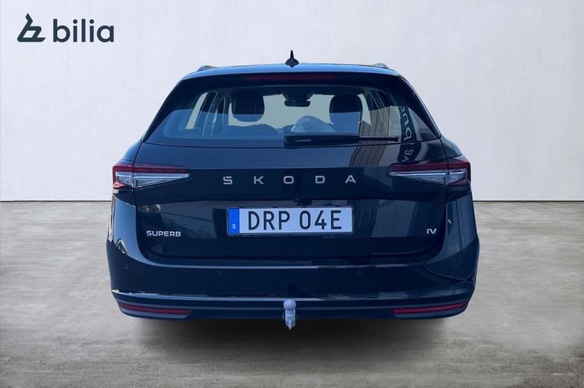 Bild 4 av Škoda Superb iV Kombi SELECTION 1,5 TSI 204HK DSG