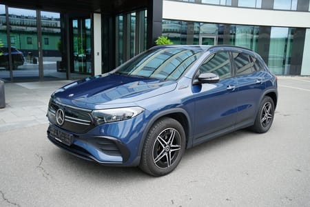 Mercedes-Benz EQA 300 4MATIC AMG / Godt utstyrt