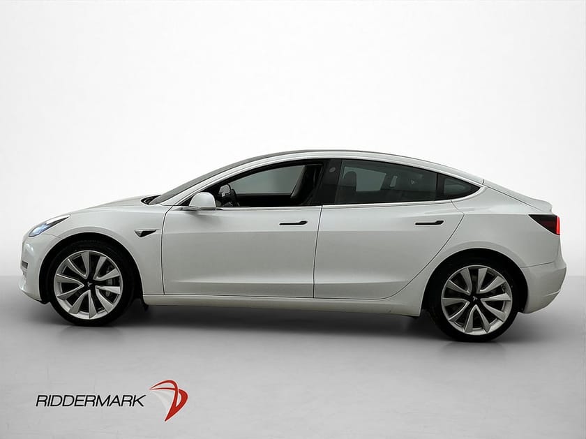 Bild 5 av Tesla Model 3 Long Range AWD 440hk Pano Autopilot Kamera
