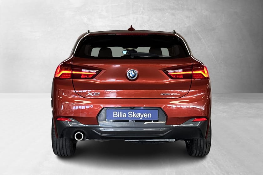 Bilde 3 av BMW X2 xDrive25e