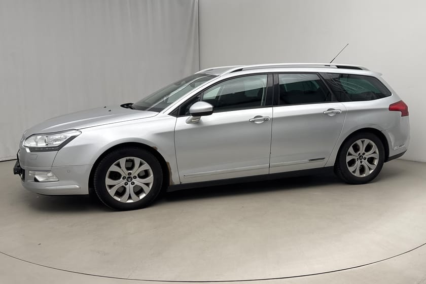 Bild 2 av Citroën C5 Tourer III 2.0 BlueHDi (180hk)