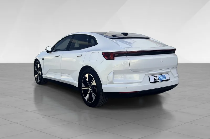 Polestar 4 Long Range Dual motor bilde 5