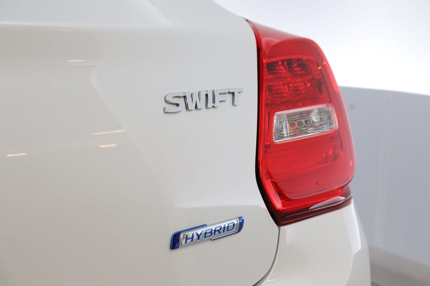 Bild 3 av Suzuki Swift Hybrid CVT 1.2 83hk Aut Select Navi B-Kamera MOMSBIL
